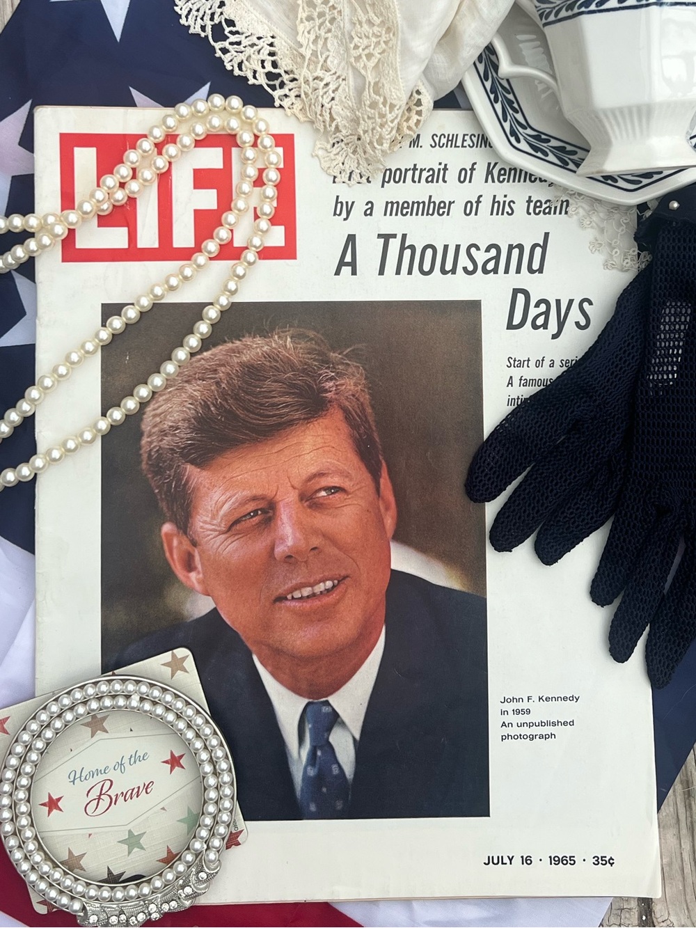 Vintage Life Magazine: A Thousand Days - Vintage Cover Coffee Table Book
